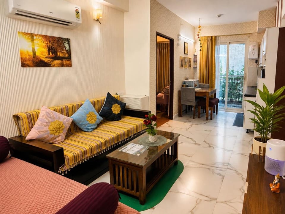 ADS STUDIO Sector-106 Gurgaon near Yashobhoomi and IGI airport Apartment in Gurugram
