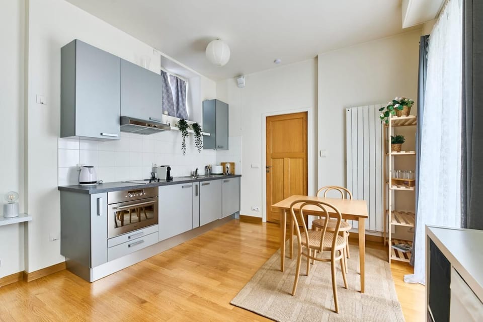 Montsouris 14th Elegant & Quiet Apartment managed by Mey Agency Apartment in Paris
