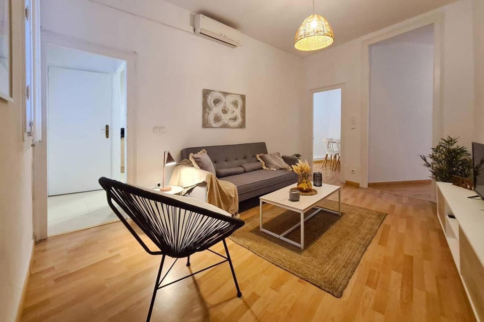 21ARA1085- Fabulous 4BR apartment in Ciutat Vella Apartment in Barcelona