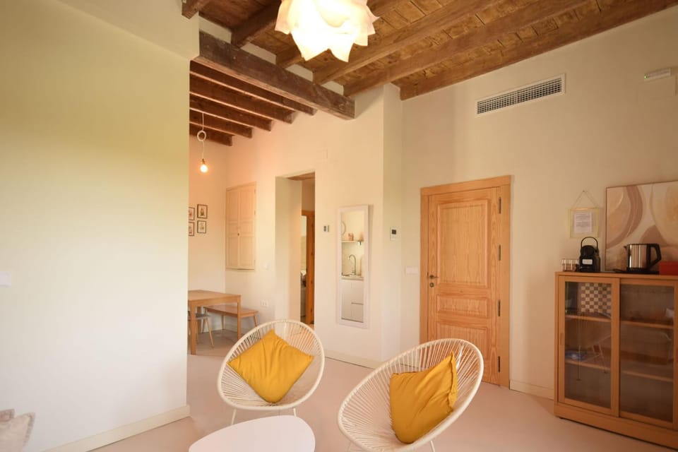 Lobby or reception, Dining area