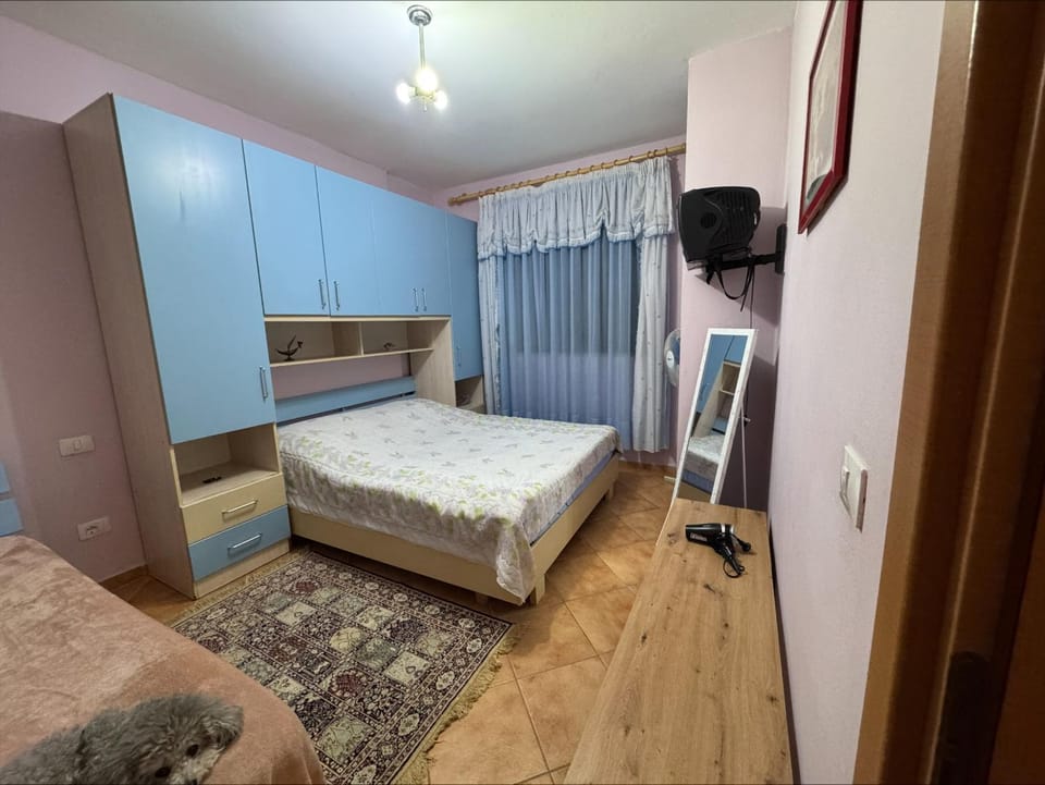 Bed, Photo of the whole room, Bedroom, wardrobe