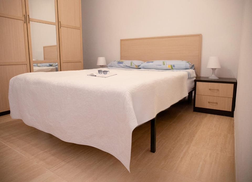 CT 386 AL - Faro's Roquetas Beach Apartment Apartment in Roquetas de Mar