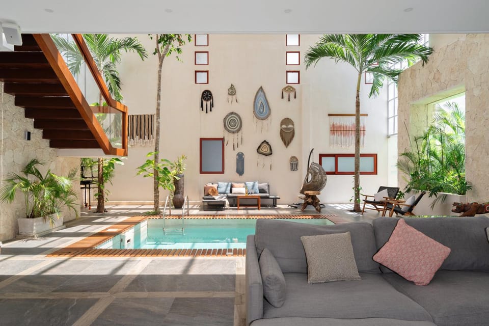 Swimming pool