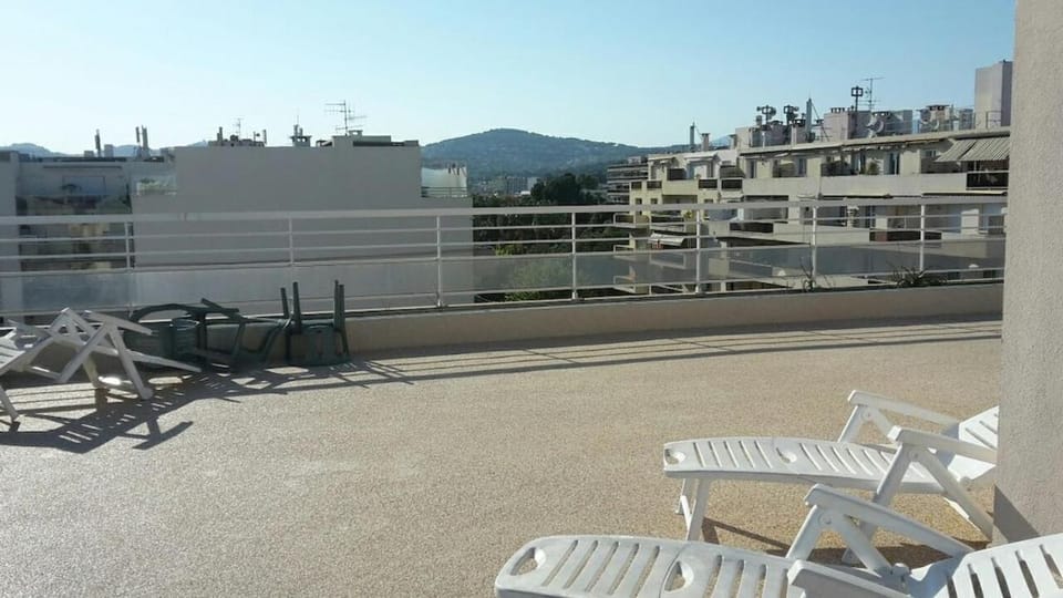 Villa d'Este - Studio 2 people - pool - 2 min to beach Apartment in Antibes