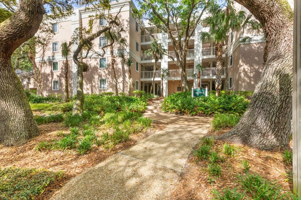 2023 Beach Wood House in Amelia Island