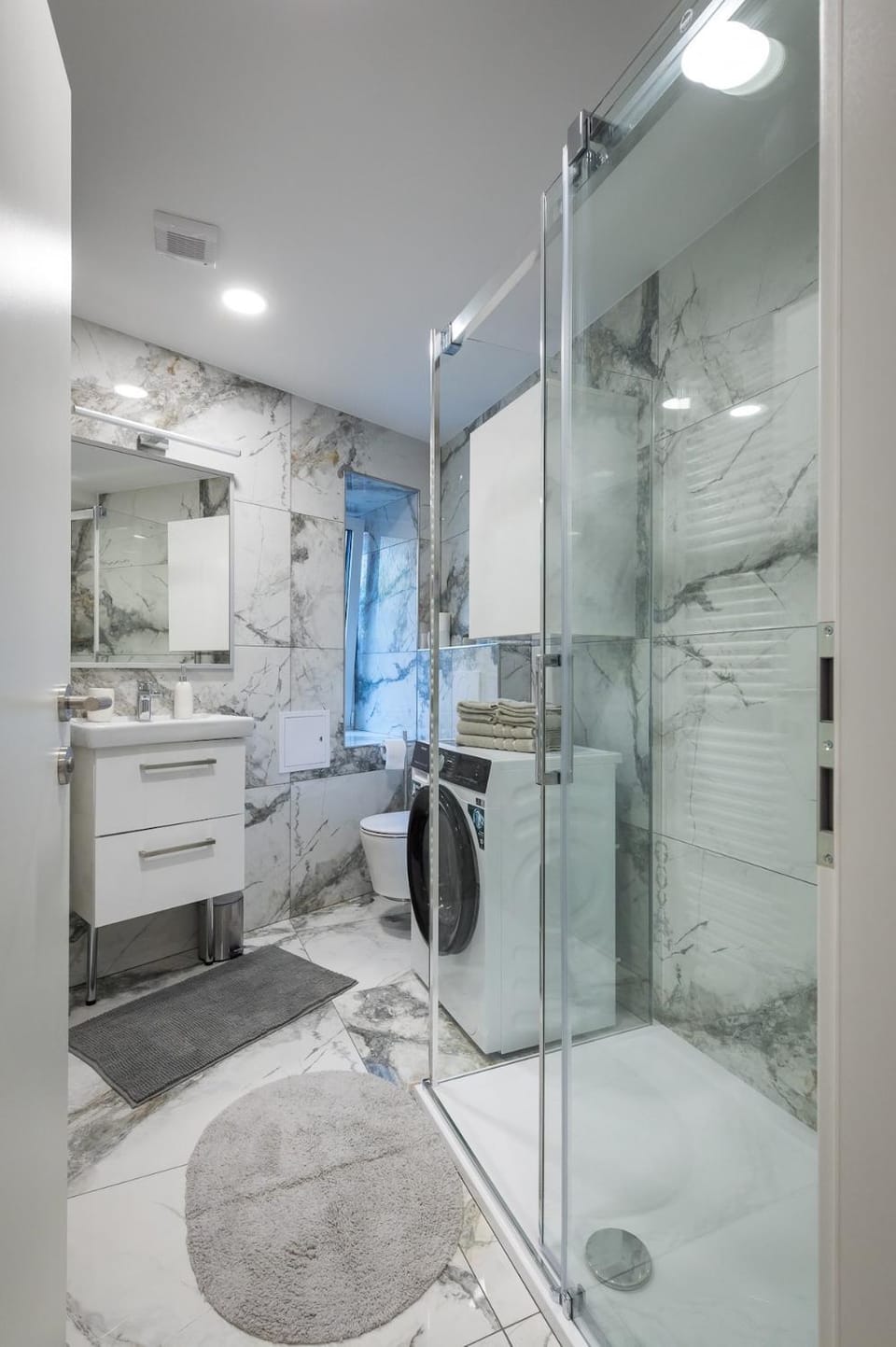 Shower, Bathroom