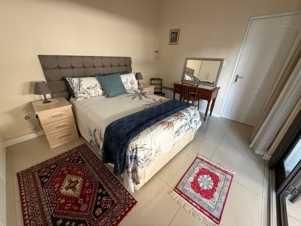Strand cosy 2 bedroom house Apartment in Cape Town