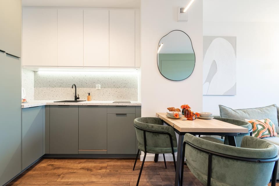 Silesia Ceglana Home - FREE PARKING - self check-in Apartment in Poland