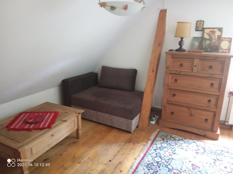 Agroturystyka Salamandra pokój nr 1 Farm Stay in Poland