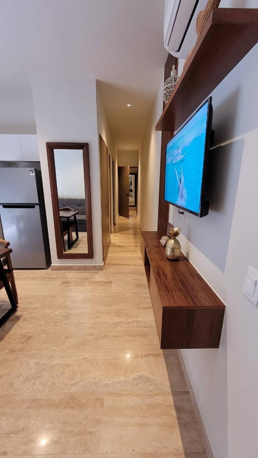 Luxury Apartment 2Br in PdC, Steps from Beach Apartment in Playa del Carmen