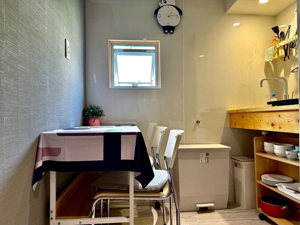 32A Ikebukuro, 2 bedrooms and 1 living room, 7 mins to ST Max 4P 池袋 全新装修 两室一厅 交通中心 车站7分钟 最大4人 直达新宿 涉谷 表参道 品川 池袋 上野 代代木 银座 原宿 Apartment in Shinjuku