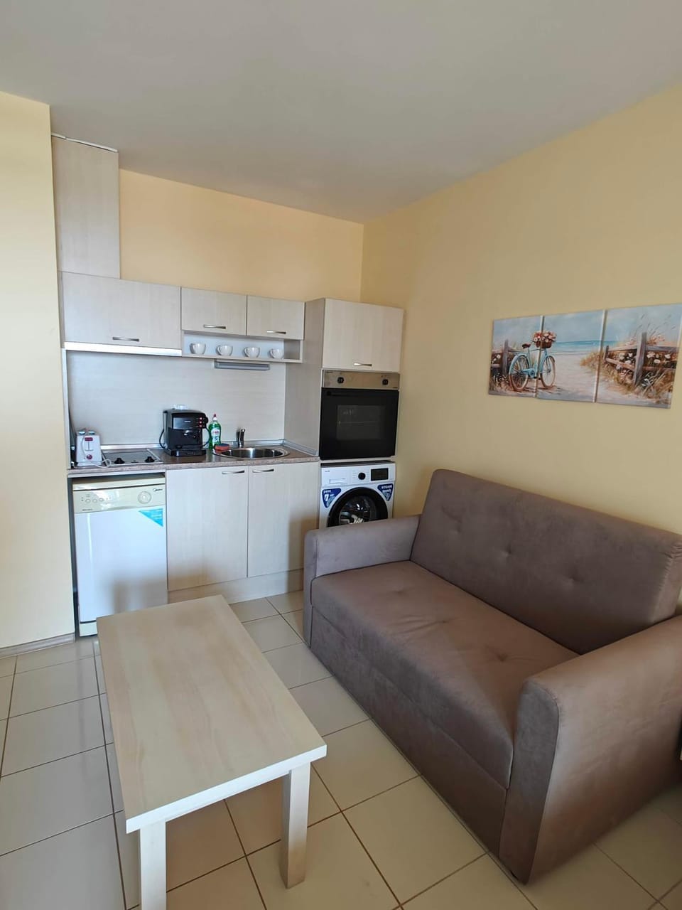 Daisy Studios Harmony Hills Apartment in Varna Province