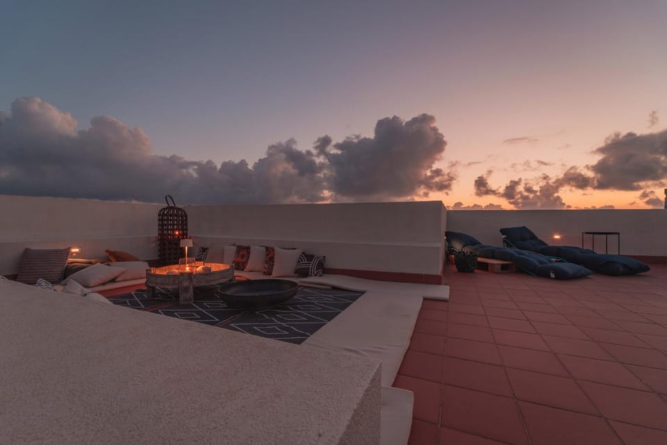 View (from property/room), Balcony/Terrace, Sunset