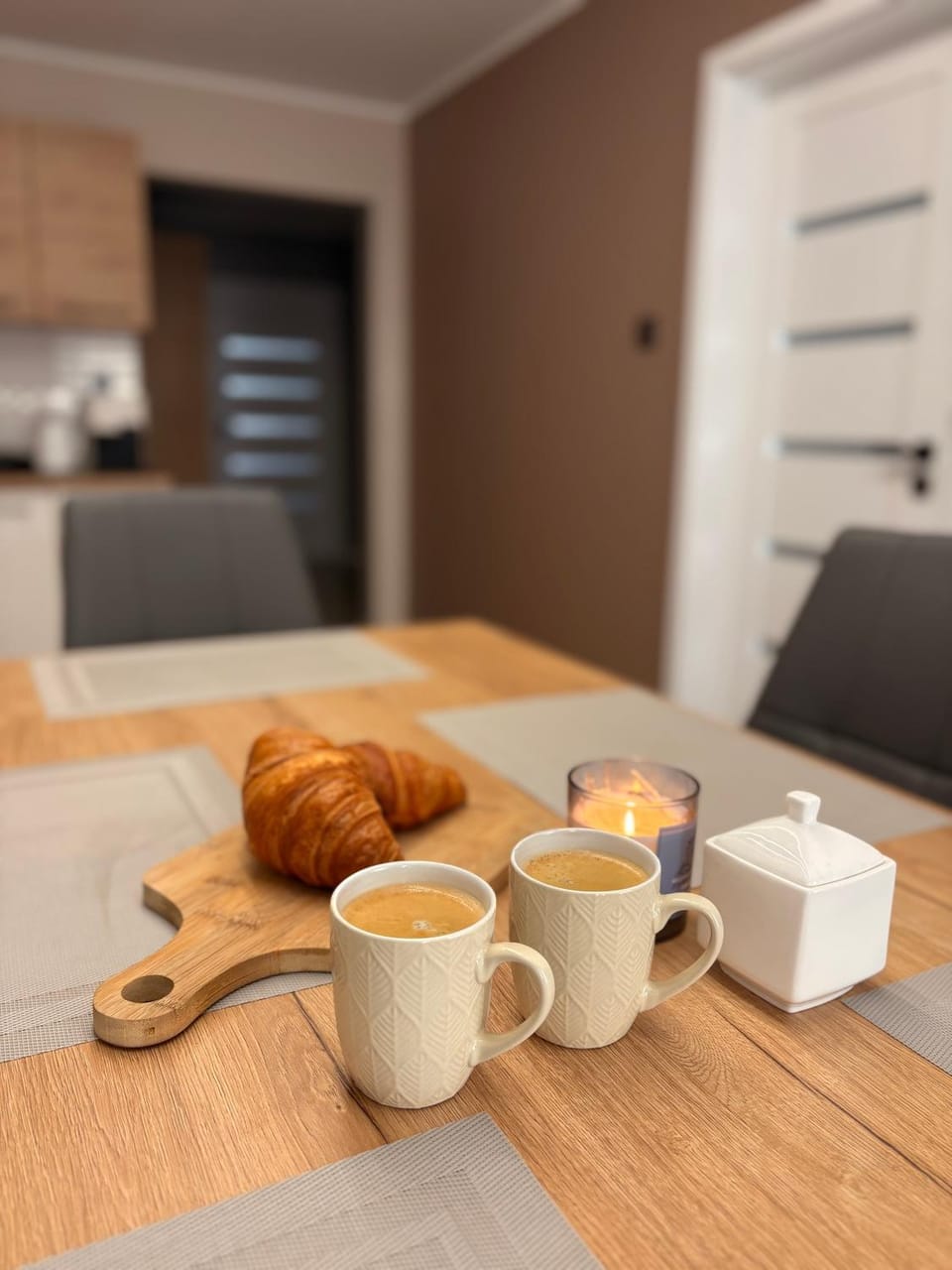 Coffee/tea facilities, Kitchen or kitchenette, Photo of the whole room, Dining area