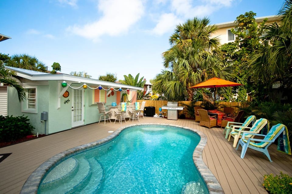 Angie's Place House in Bradenton Beach