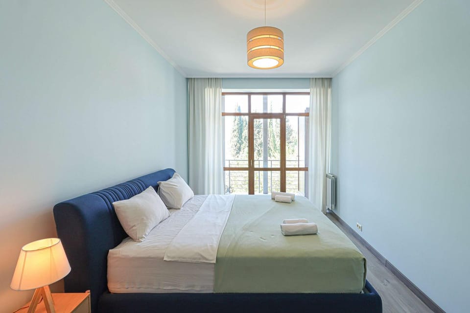 Central and Comfy Tbilisi 1BR Apartment - by Wehost Apartment in Tbilisi, Georgia