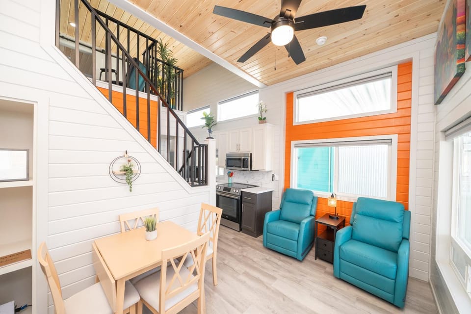 Dock Holiday, River Views at Roadrunner Resort House in Earp