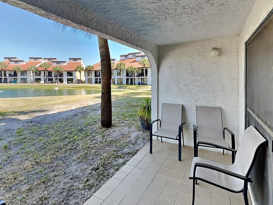 Edgewater Villa #2403 - High Tide Villa Apartment in Panama City Beach