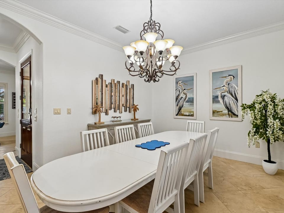 Dining area, furniture