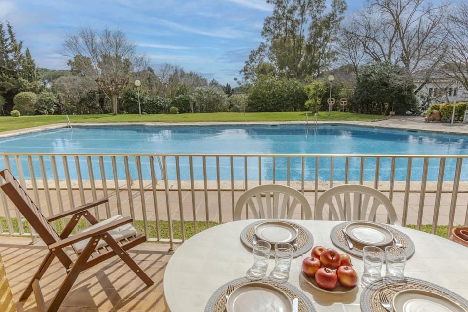 Garden, Pool view, Swimming pool