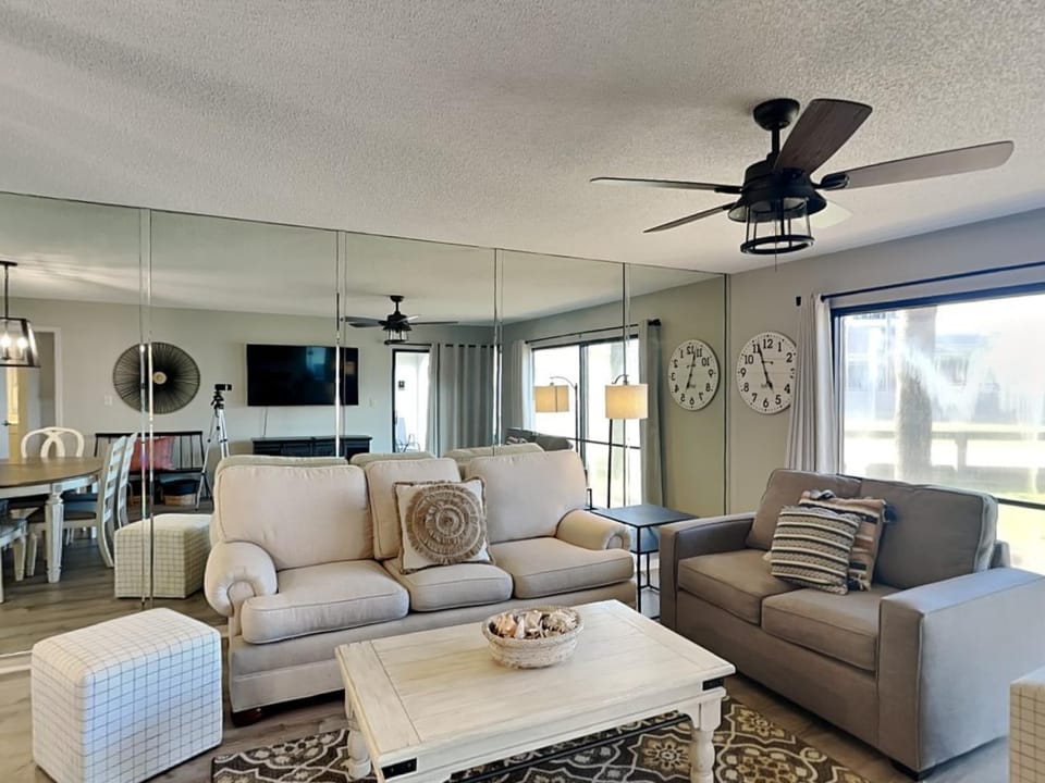 Edgewater Villa #901 Apartment in Panama City Beach