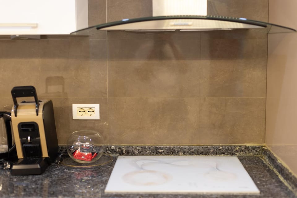 Coffee/tea facilities, Kitchen or kitchenette