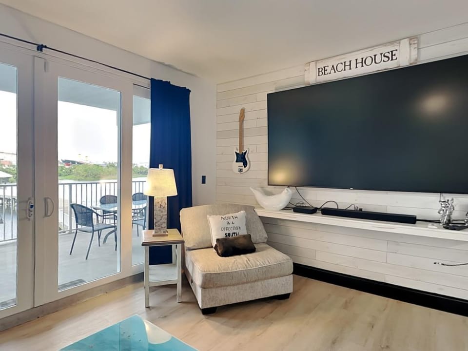 Laketown Wharf #112 - Nashville On The Beach House in Panama City Beach