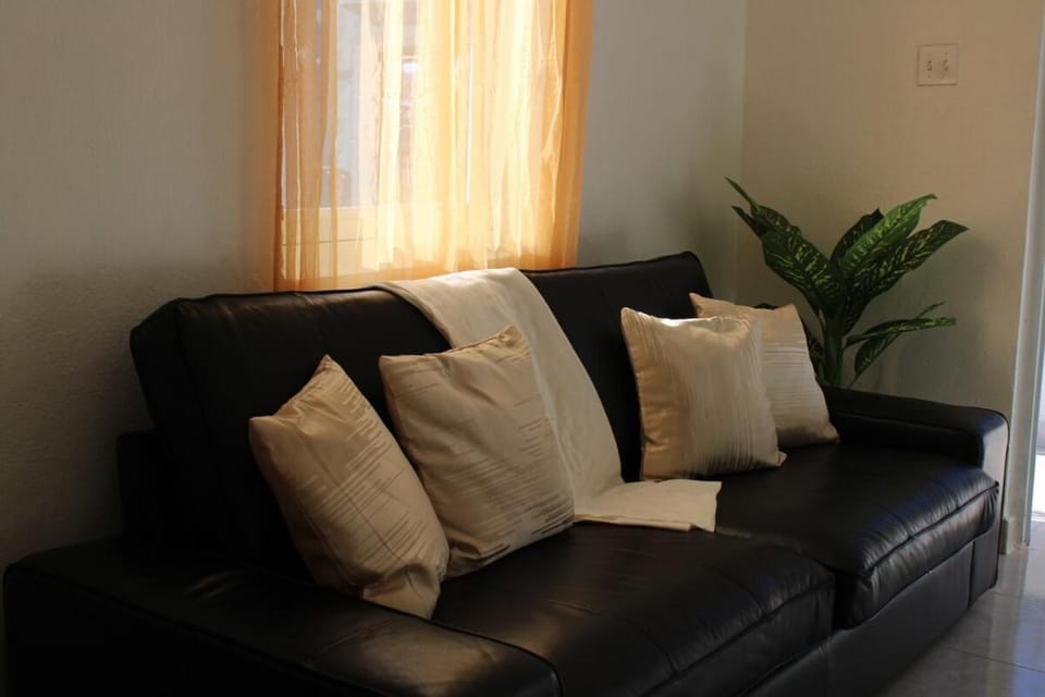 Santurce House Metro View City Apartment in San Juan