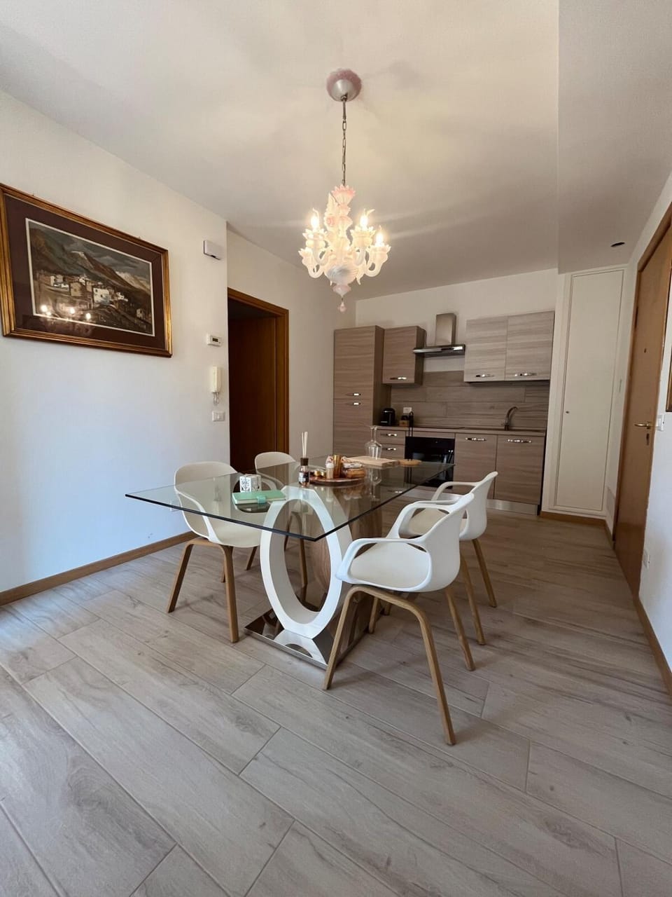 Kitchen or kitchenette, Living room, Dining area