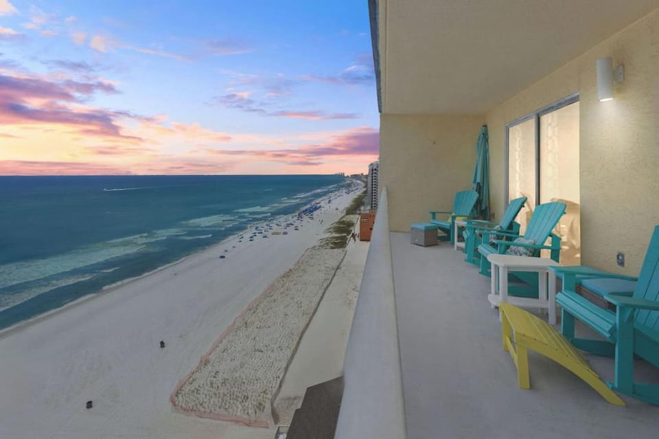 Balcony/Terrace, Beach, Sea view, Sunset