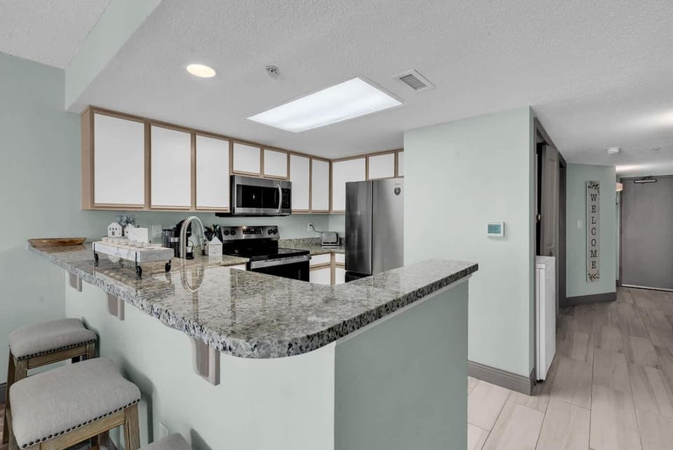 Family Friendly Oceanfront 3BR 15th Floor Bliss House in Atlantic Beach