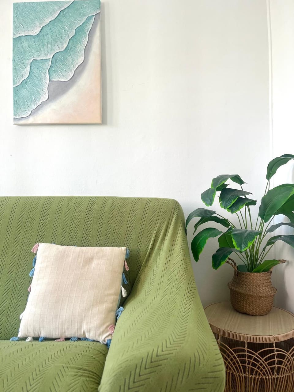 Stylish 2 Bedrooms near Metro 1 King bed & quiet retreat Apartment in Paris