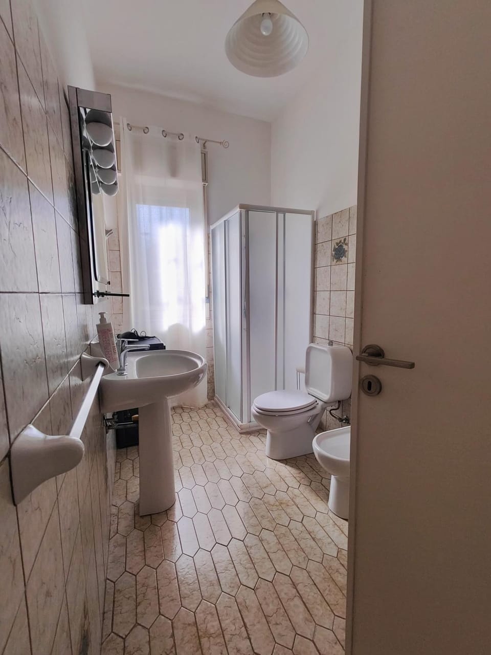 Shower, Toilet, Bathroom, bidet
