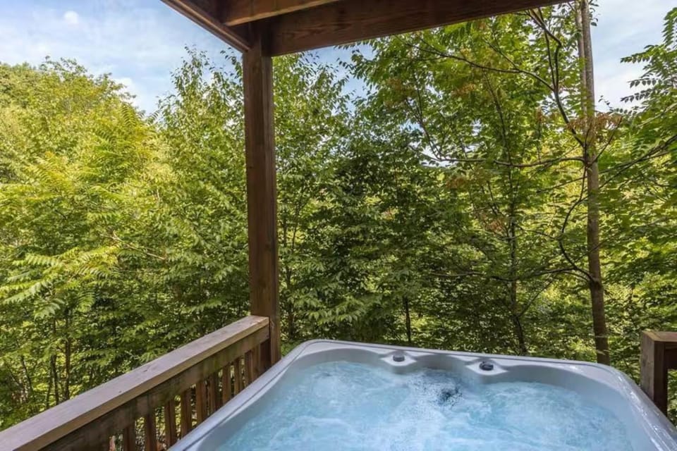 Hot Tub, Hot Tub