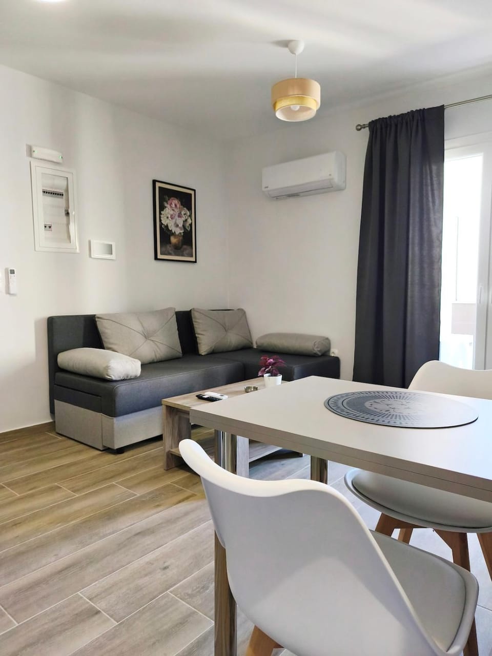 Seating area