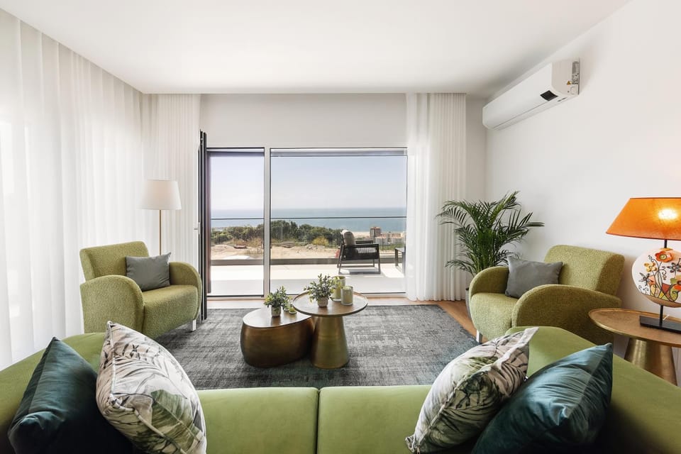 Natural landscape, Living room, air conditioner