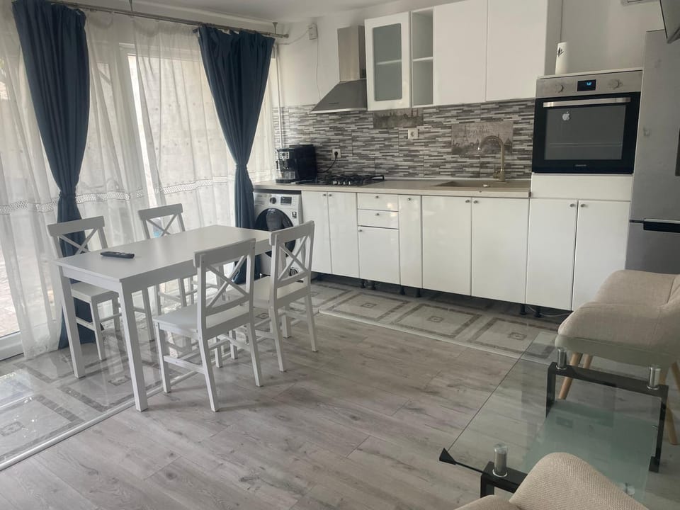 Vila YSY Bed and Breakfast in Eforie Nord