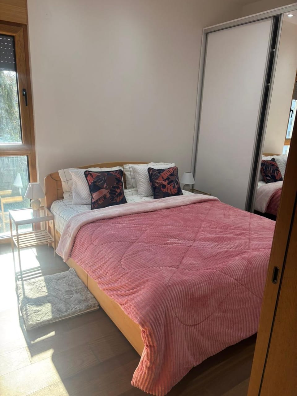 Bed, Photo of the whole room, Bedroom, wardrobe