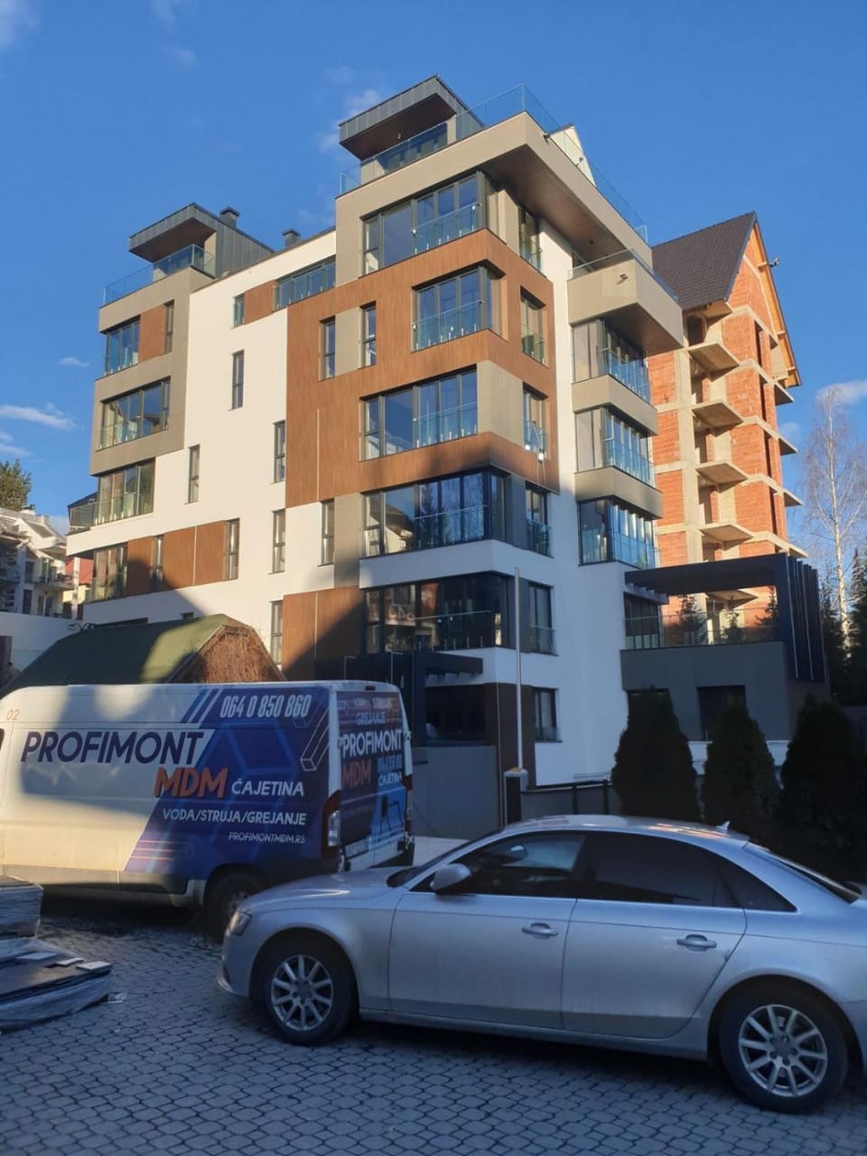 Property building, Day