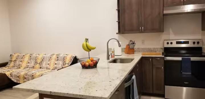 Private Townhomes with EV Charger and Parking and Free Wi-Fi House in Wenatchee