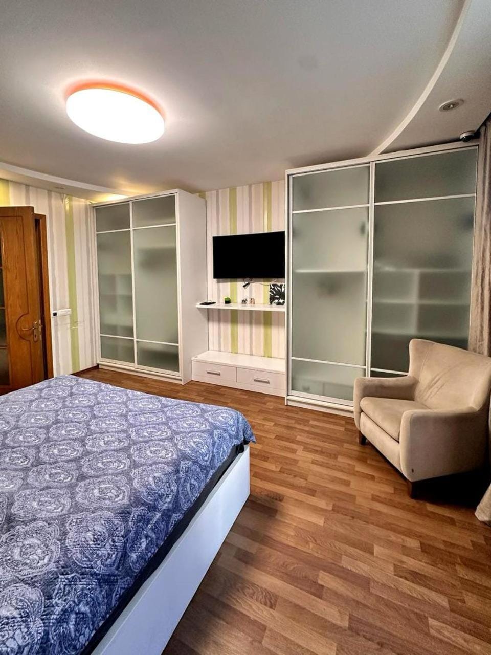 Уютная квартира в центре! Находится, 1 Проспект Гусейна Джавида Apartment in Baku