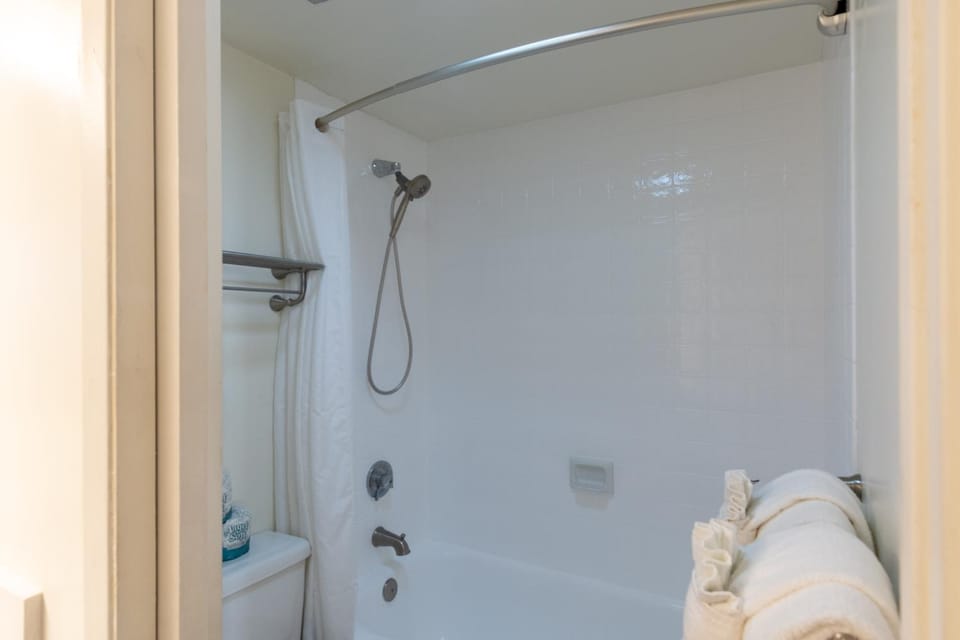 Shower, Bathroom, Bath