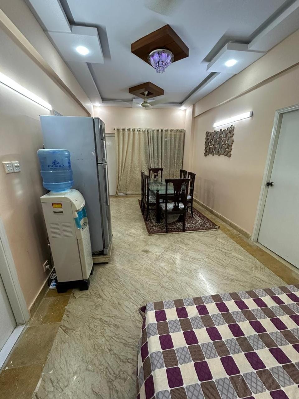qasre naheed Apartment in Karachi