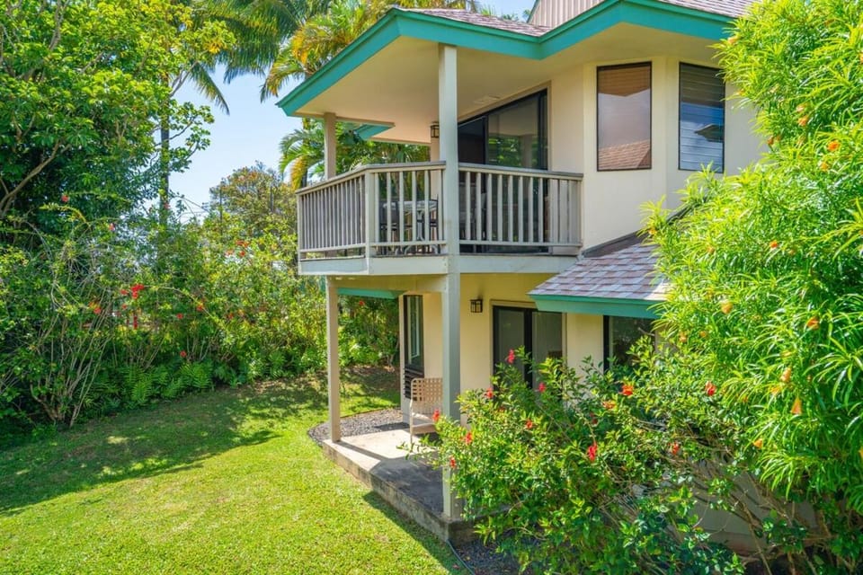 Hanalei Bay Vista Nestled in Unbeatable Location Villa in Princeville