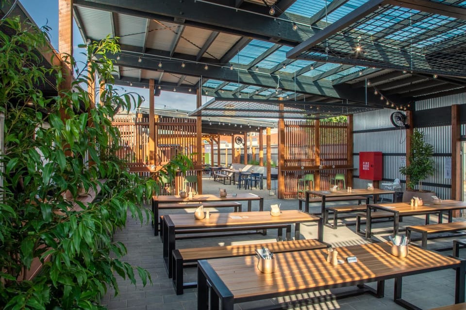 Restaurant/places to eat