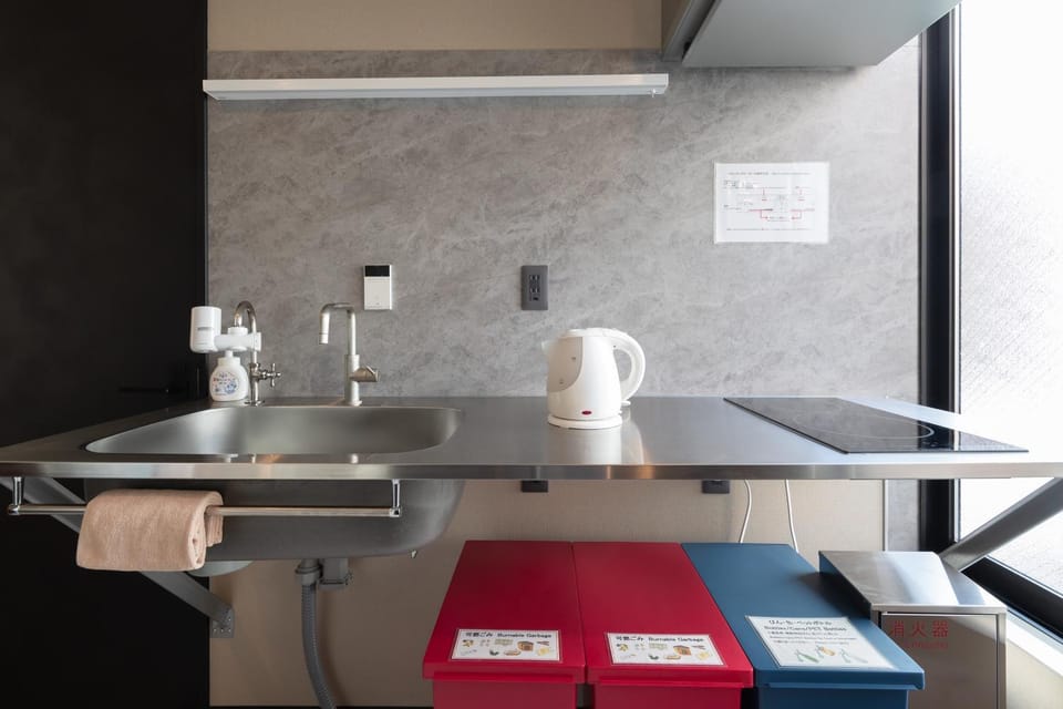 Kitchen or kitchenette