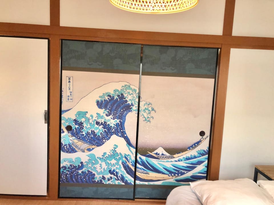 High speed Wi-Fi HOKUSAI-KAN Osaka Taisho Apartment in Shizuoka Prefecture