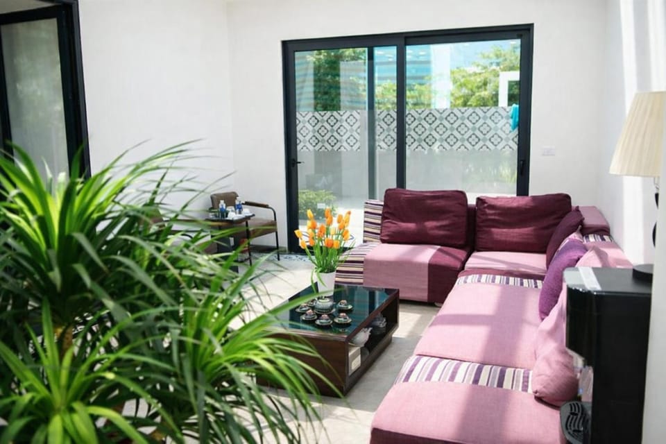 Patio, Seating area