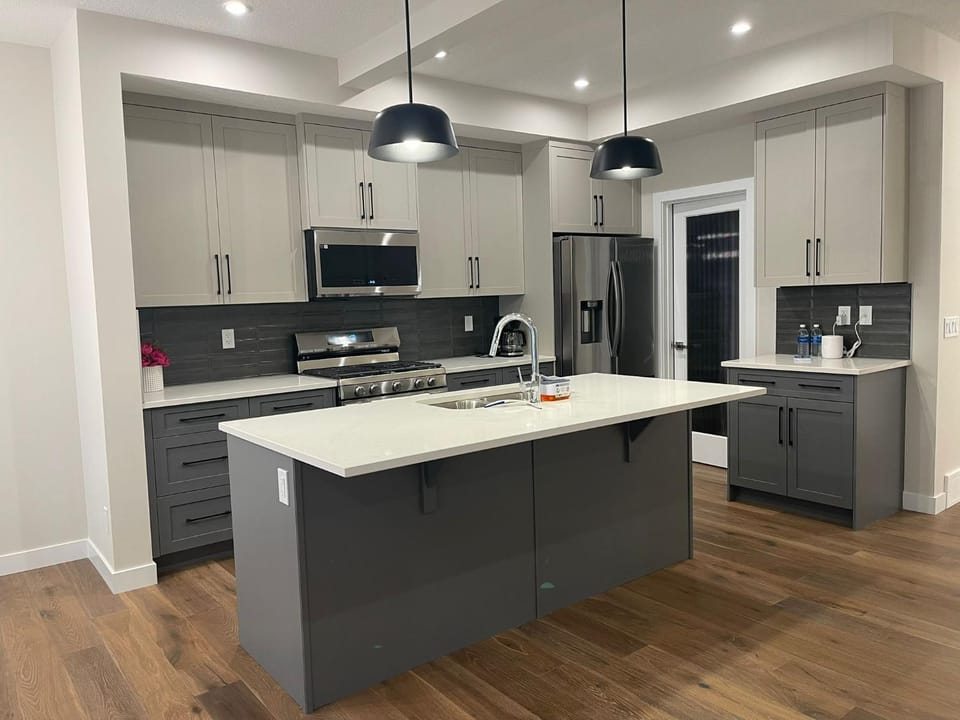 Full AC Brand New House with 3 Bedroom House in Airdrie
