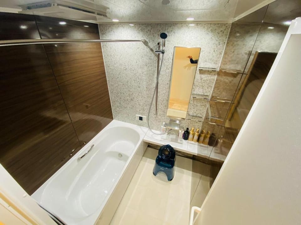 Shower, Bathroom, Bath